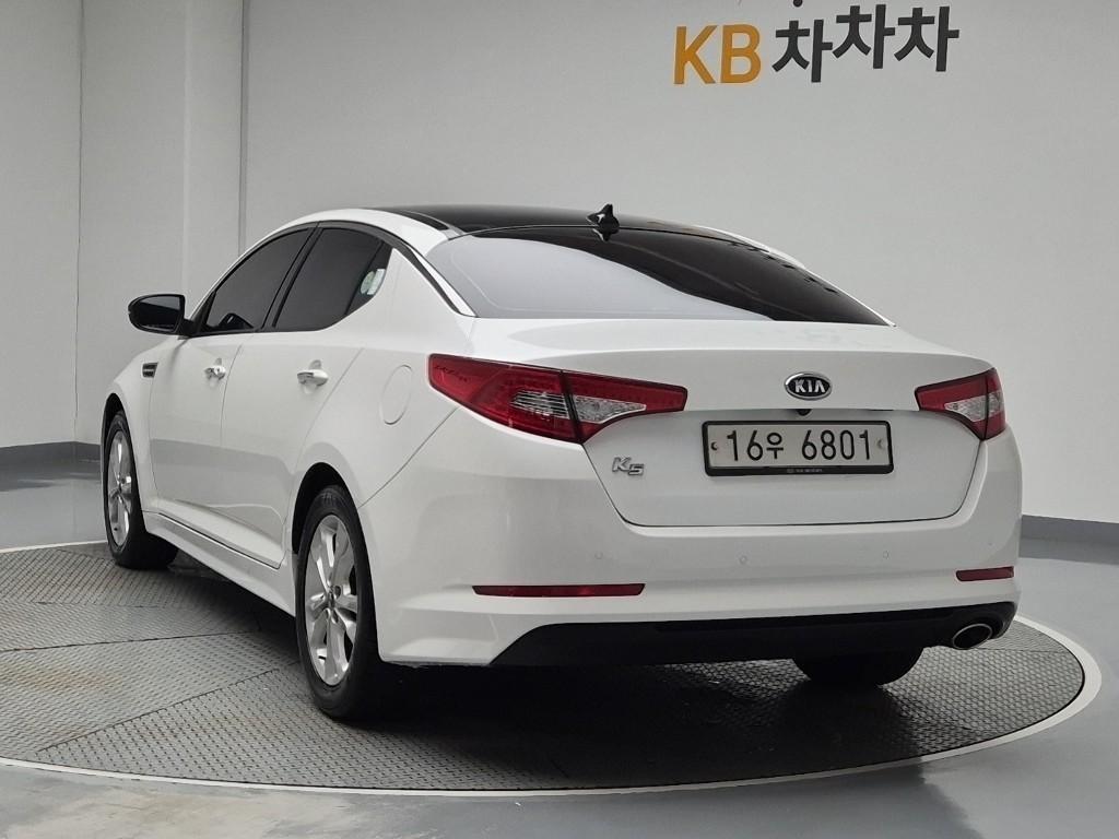 KIA K5 - Vista 2