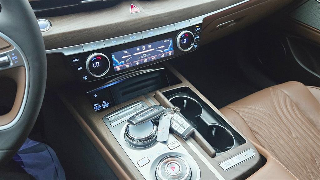 Genesis G80 2023 Verde - Importación desde Corea - HF Imports Iquique - Foto 20
