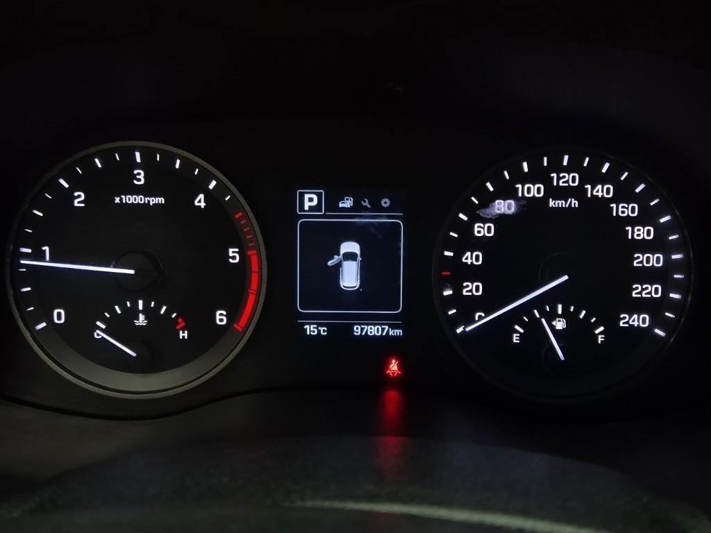 HYUNDAI Tucson - Vista 6