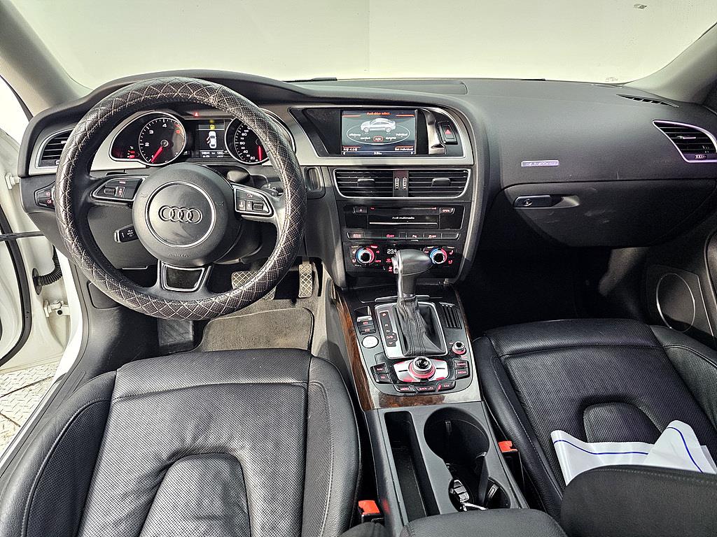 Audi A5 - Vista 5