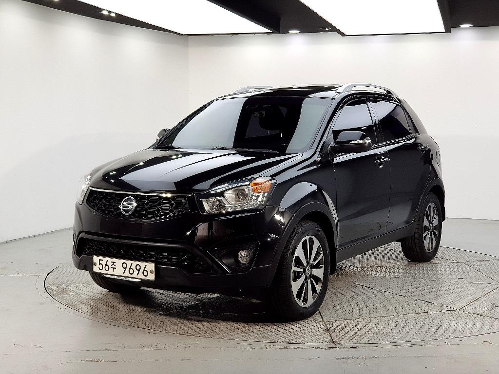Ssangyong Korando 2014 Negro - Importación desde Corea - HF Imports Iquique - Foto 1