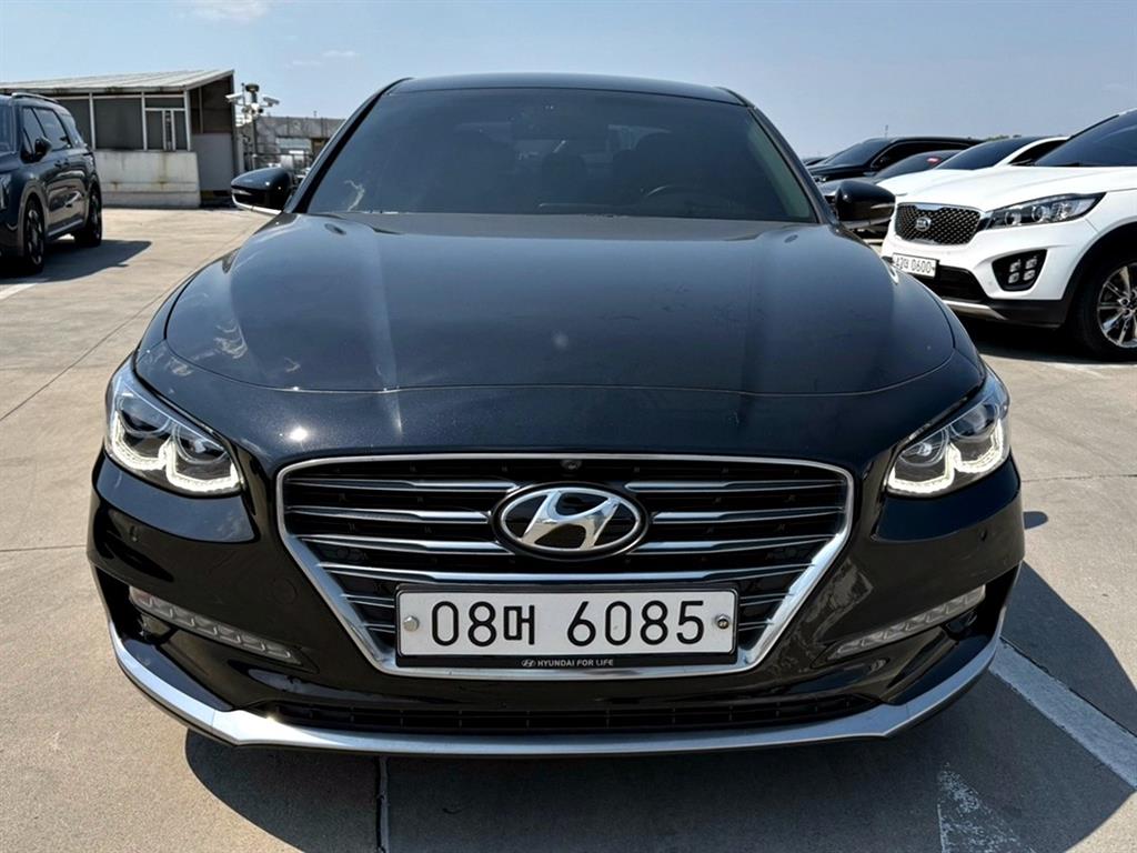 HYUNDAI Grandeur 2018 Negro - Importación desde Corea - HF Imports Iquique - Foto 1
