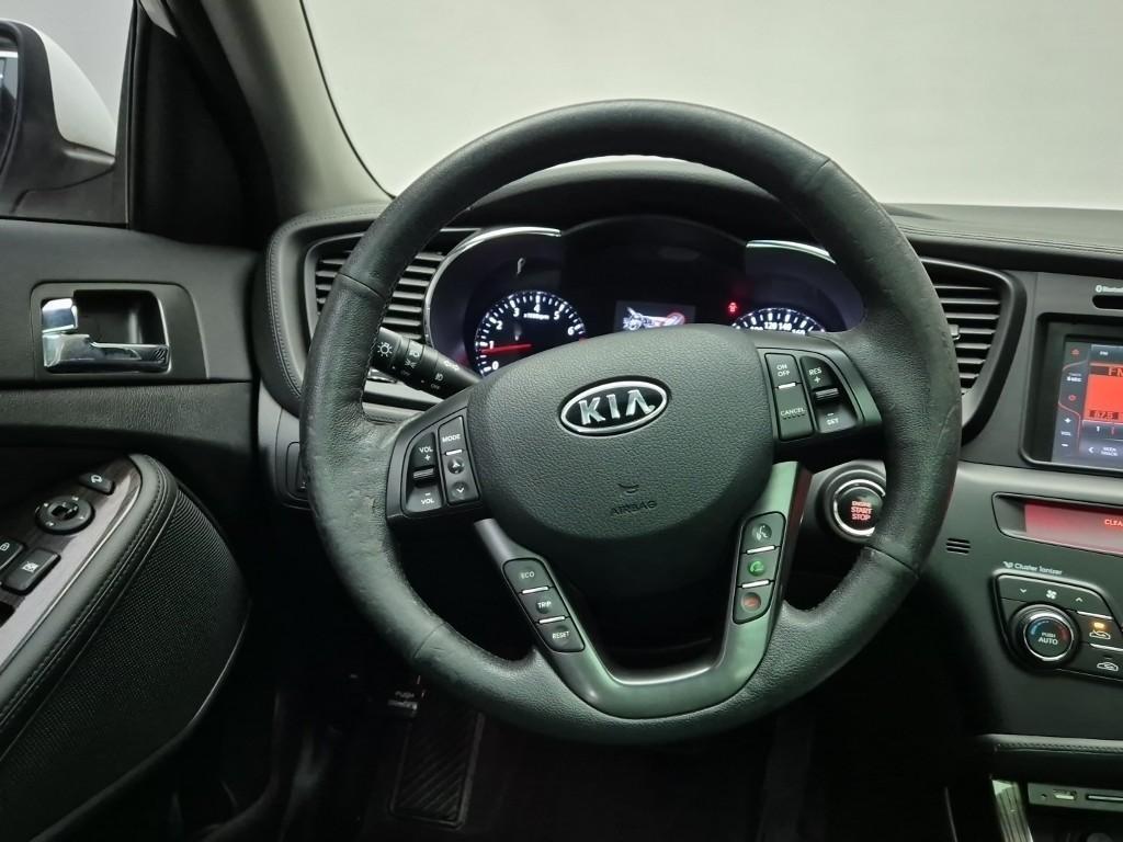 KIA K5 - Vista 8