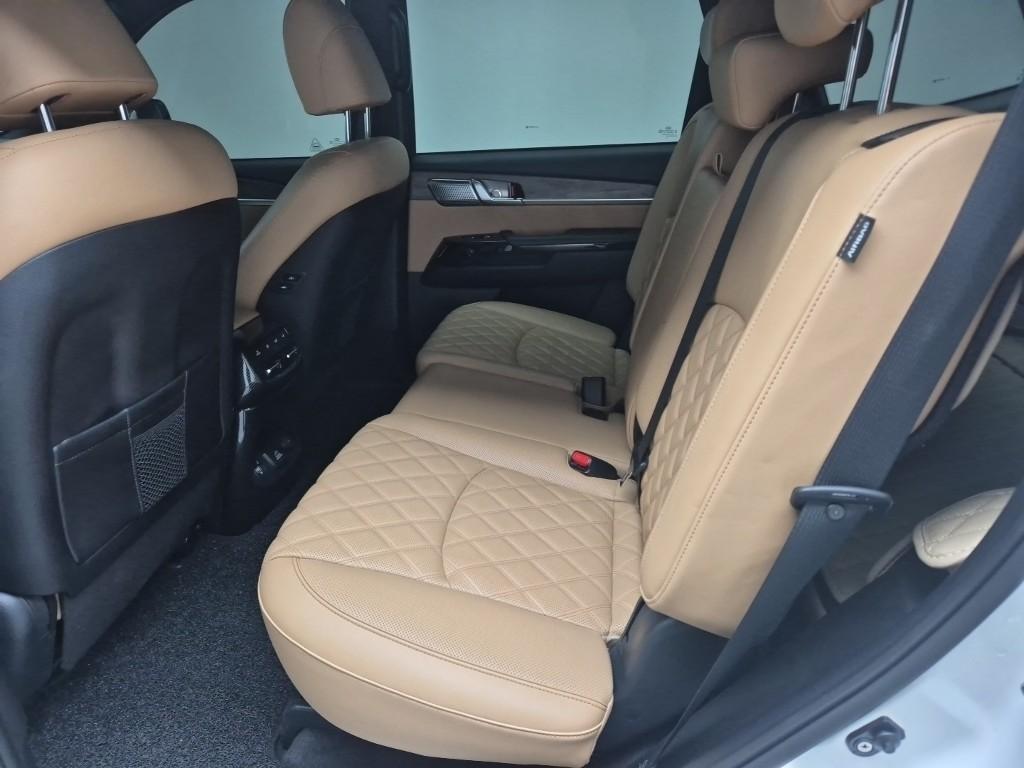 KIA Mohave - Vista 11