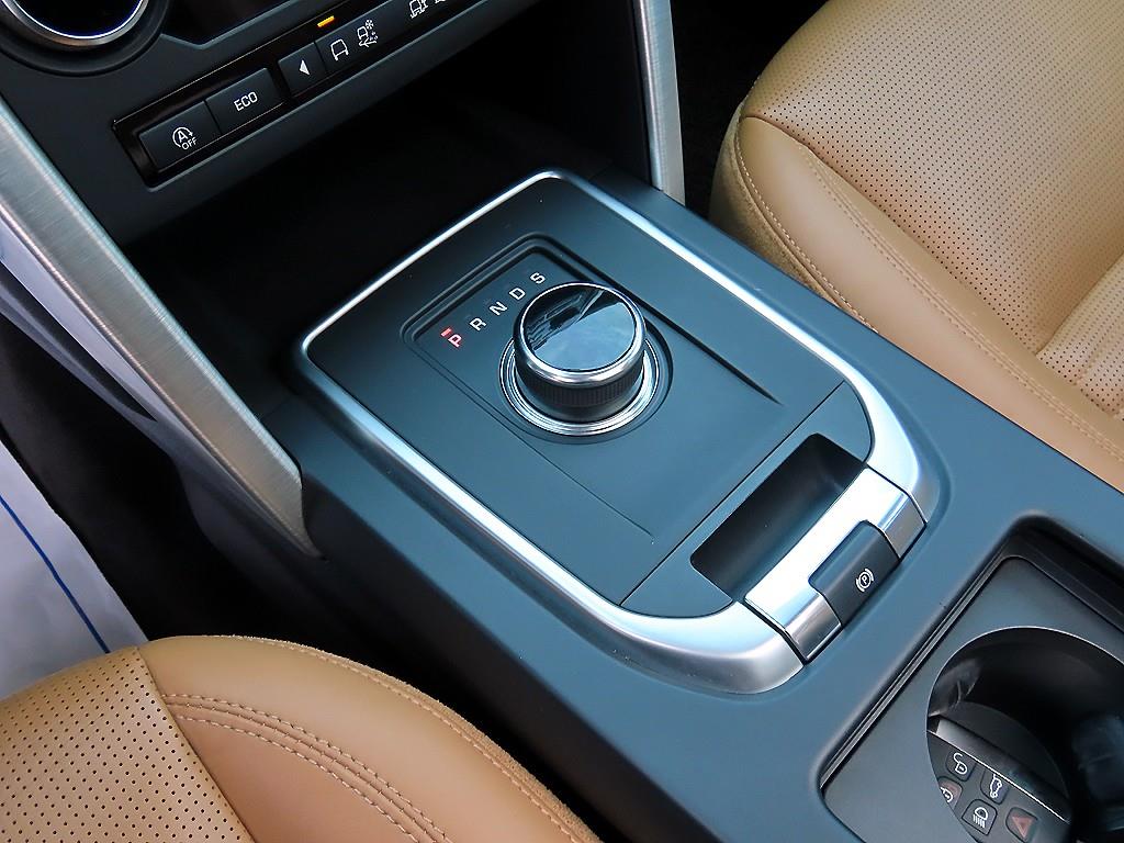 Land Rover Discovery Sports - Vista 10