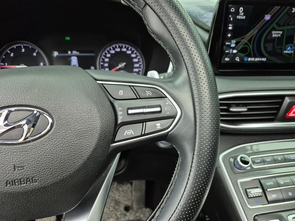 HYUNDAI Santa Fe 2021 Negro - Importación desde Corea - HF Imports Iquique - Foto 16