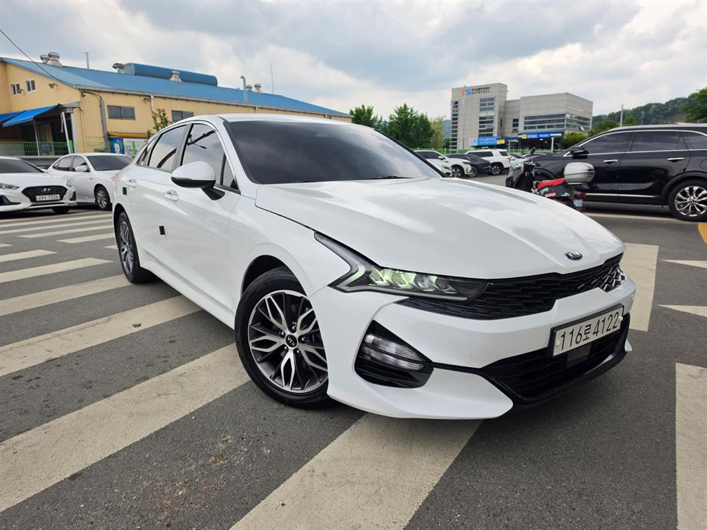 KIA K5 - Vista 8