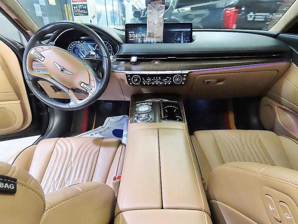 Genesis G80 - Vista 10