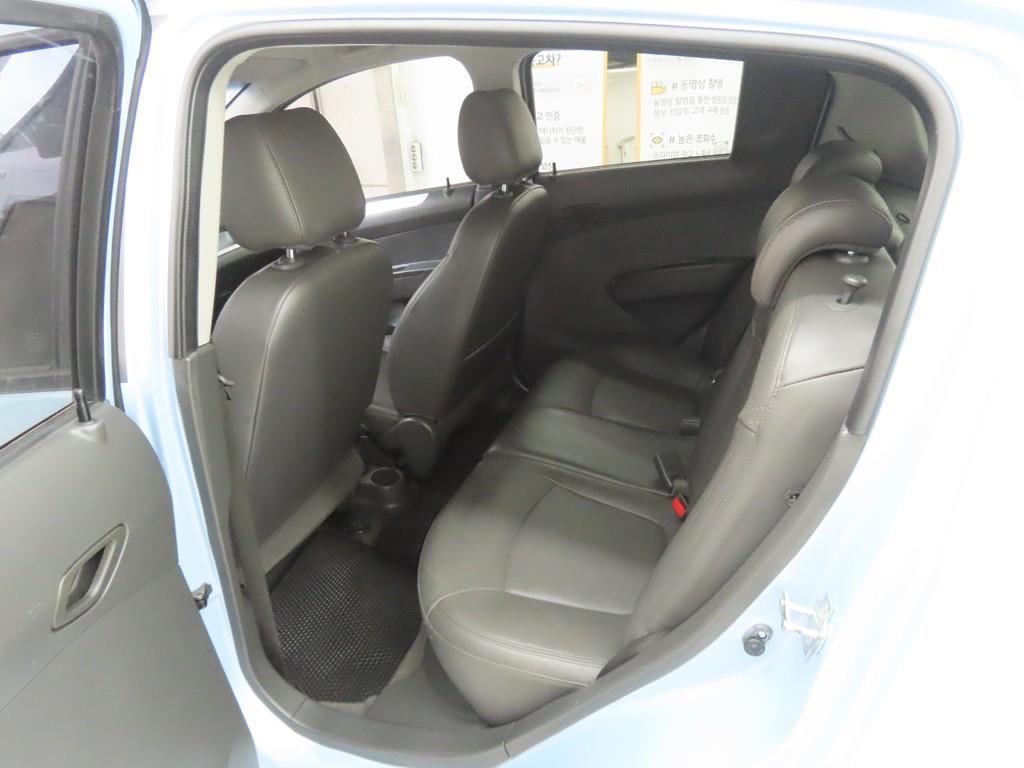 Chevrolet Spark - Vista 6