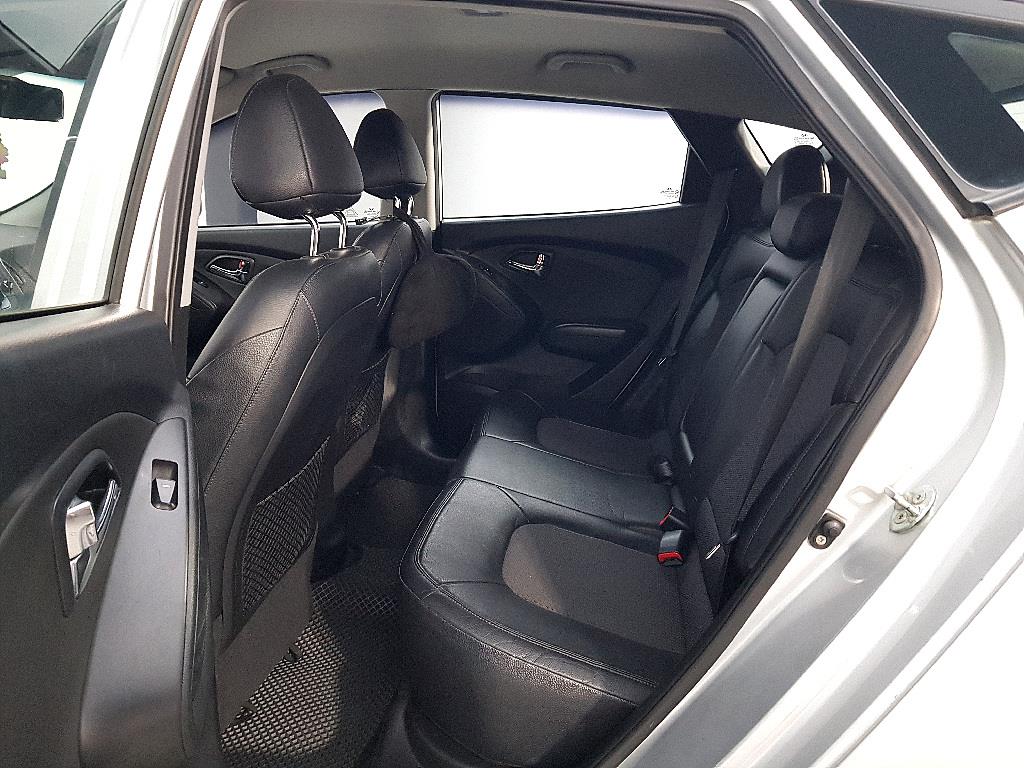 HYUNDAI Tucson - Vista 9