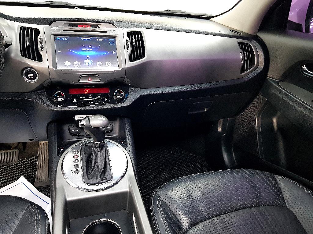 KIA Sportage - Vista 10