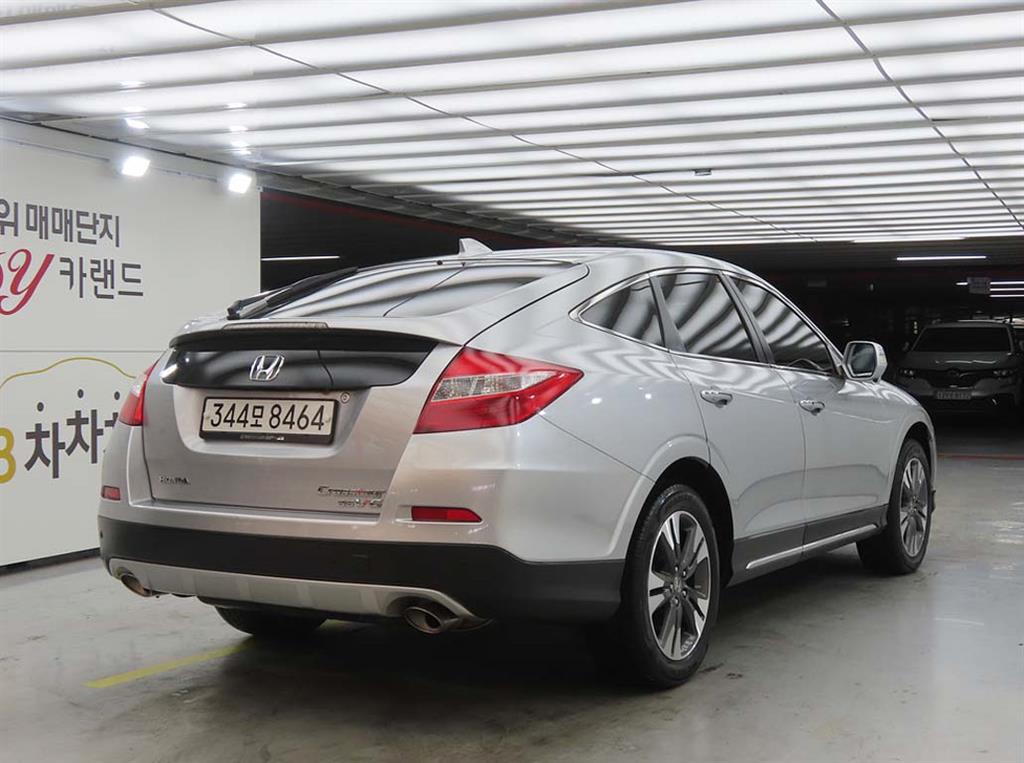 Honda Cross Tour - Vista 4