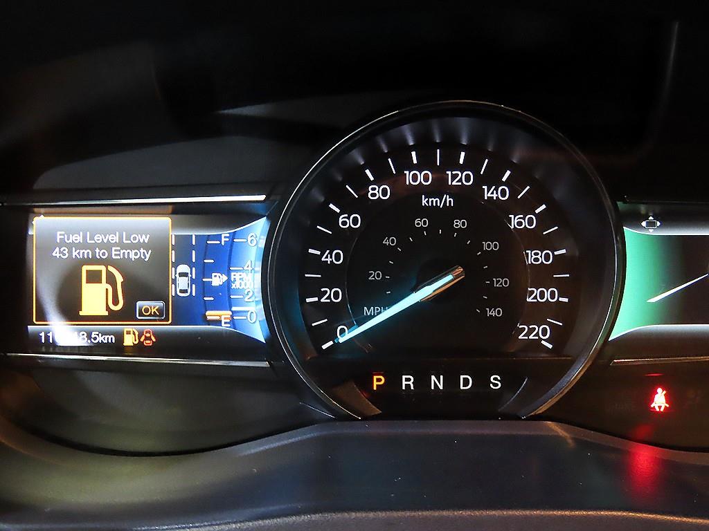 Ford Explorer - Vista 9