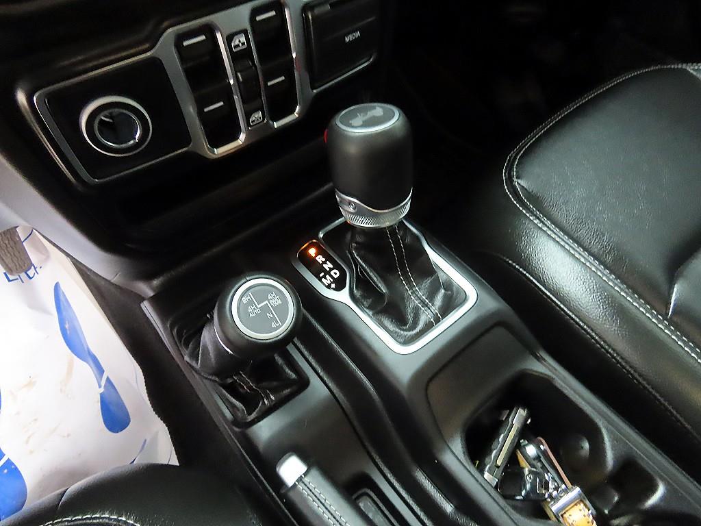 Jeep Wrangler - Vista 11