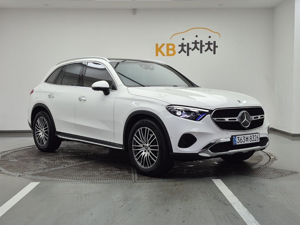 Mercedes Benz GLC Class - Vista 2
