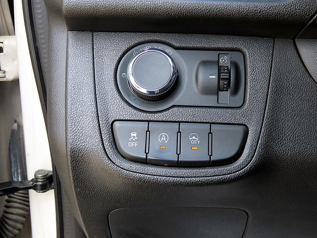 Chevrolet Spark - Vista 12
