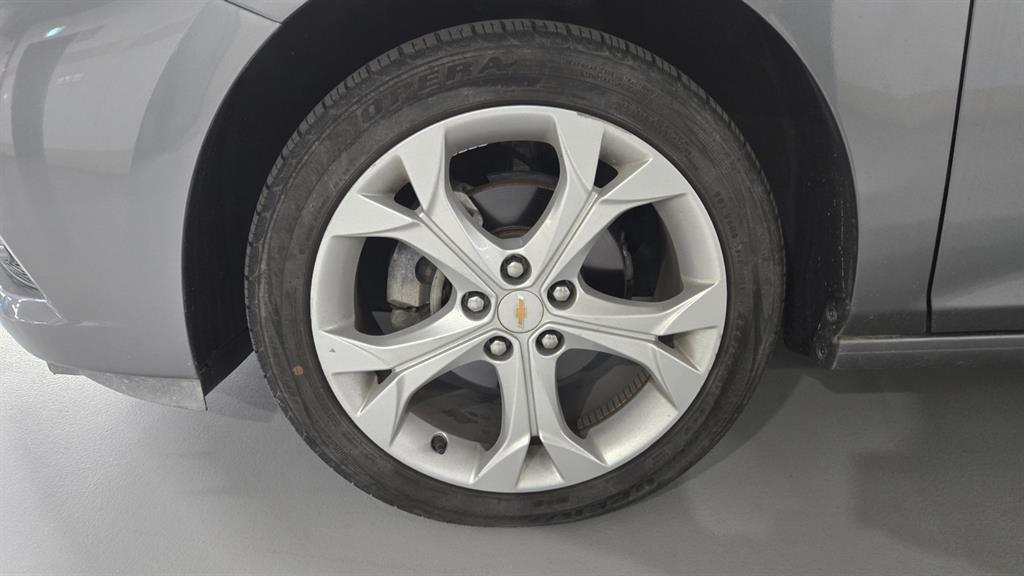 Chevrolet Cruise - Vista 5