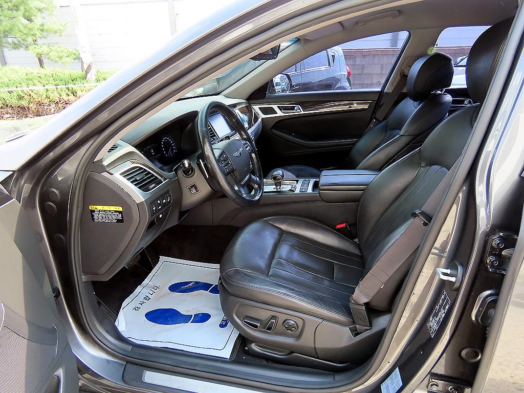 Genesis G80 - Vista 5