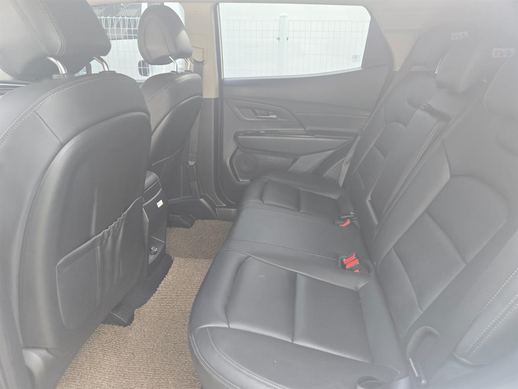 Ssangyong Korando - Vista 6