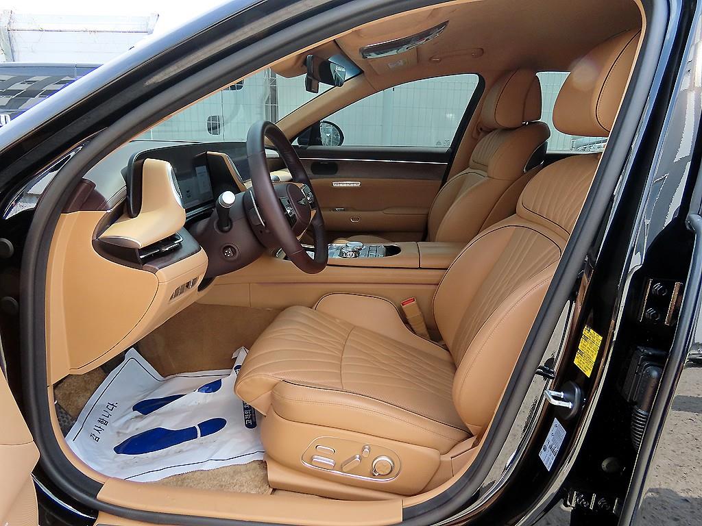 Genesis G90 - Vista 5