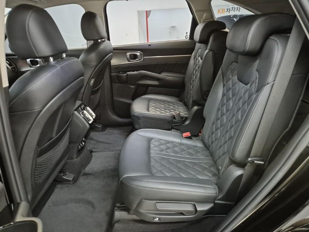KIA Sorento - Vista 12