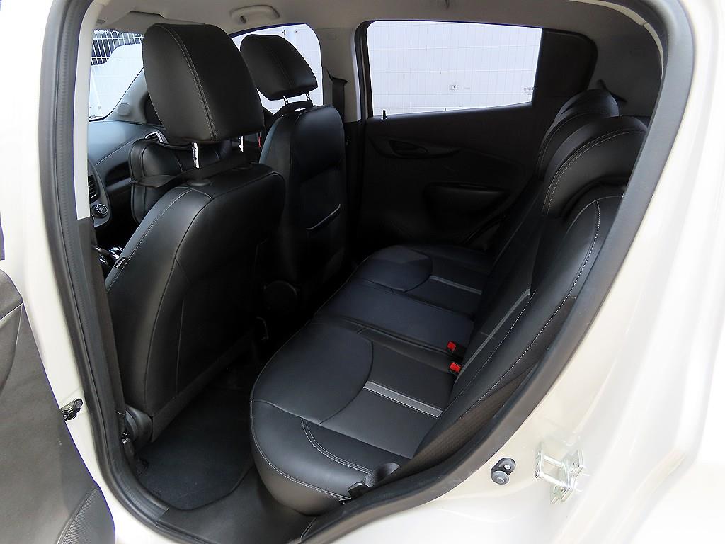 Chevrolet Spark - Vista 6