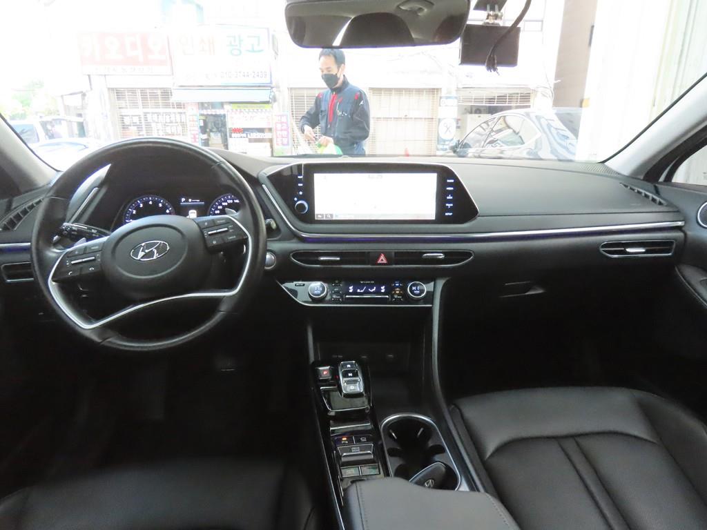 HYUNDAI Sonata - Vista 7