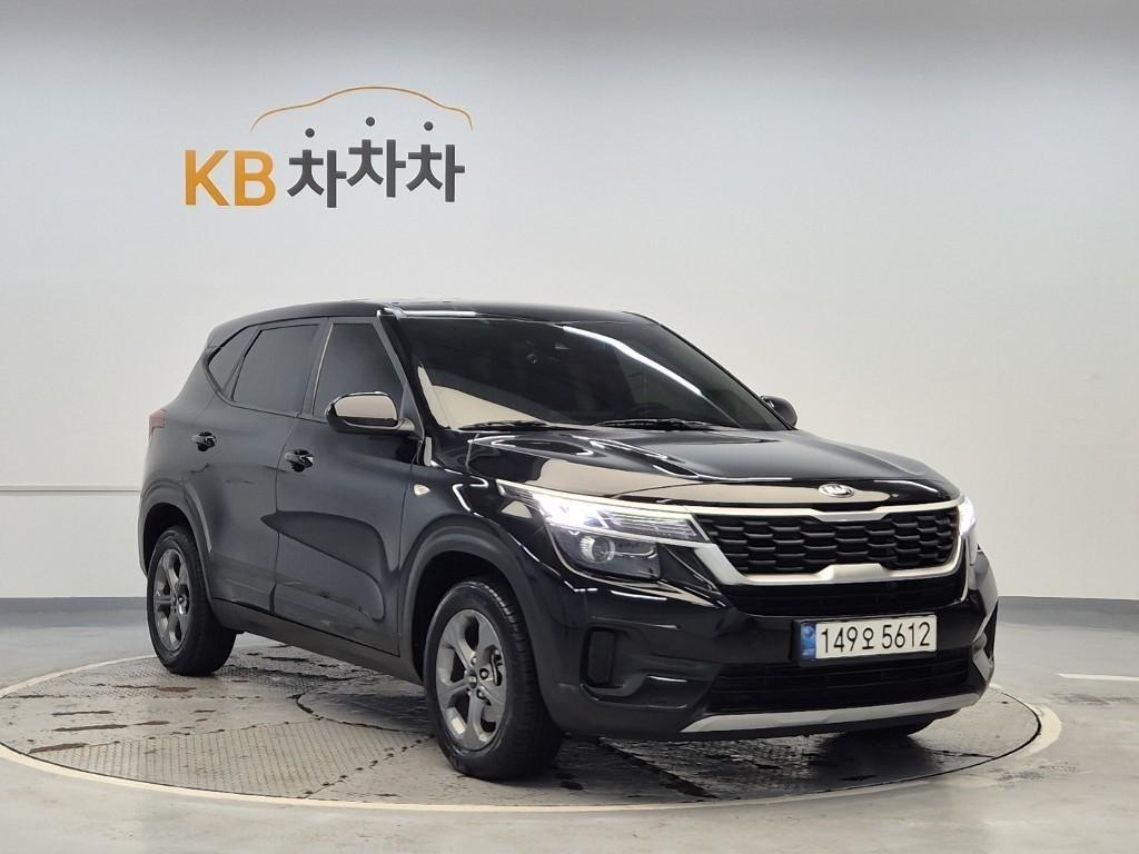 KIA Seltos 2022 Negro - Importación desde Corea - HF Imports Iquique - Foto 1