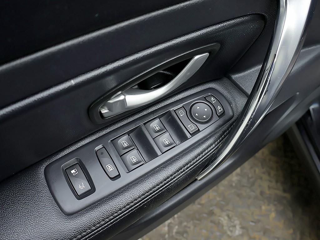 SAMSUNG SM5 2012 Negro - Importación desde Corea - HF Imports Iquique - Foto 13