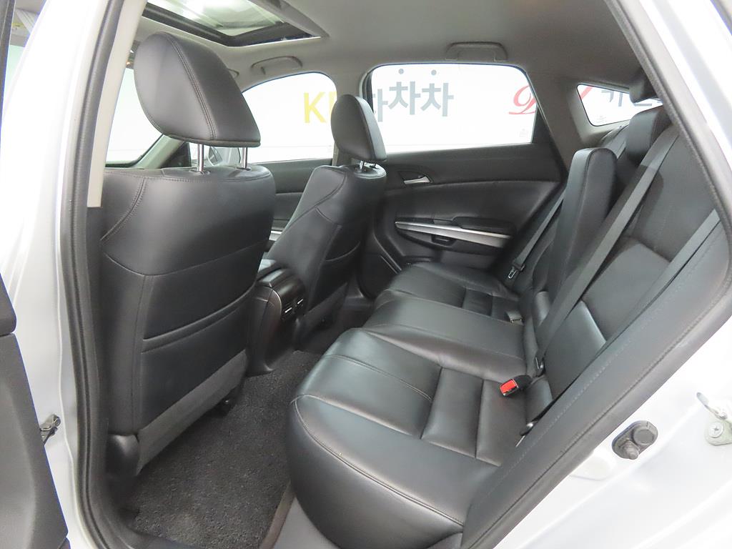 Honda Cross Tour - Vista 6