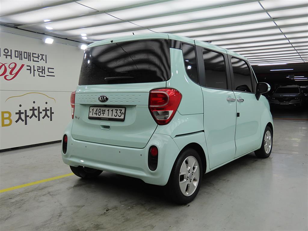 KIA Ray - Vista 4