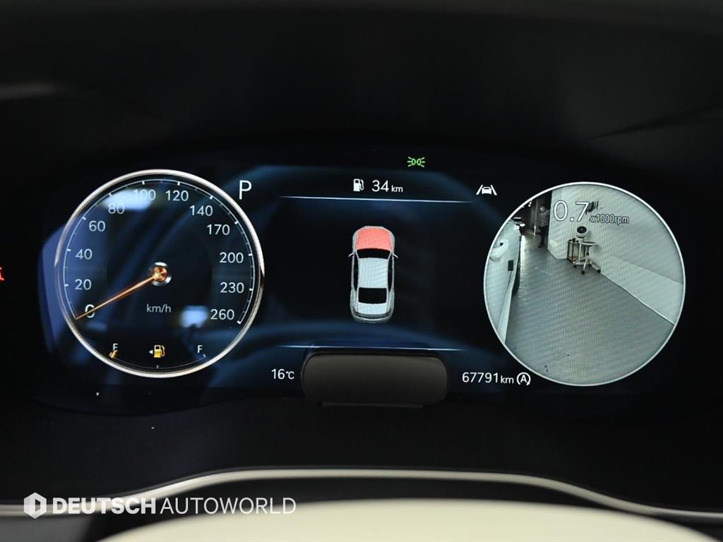 Genesis G70 - Vista 8