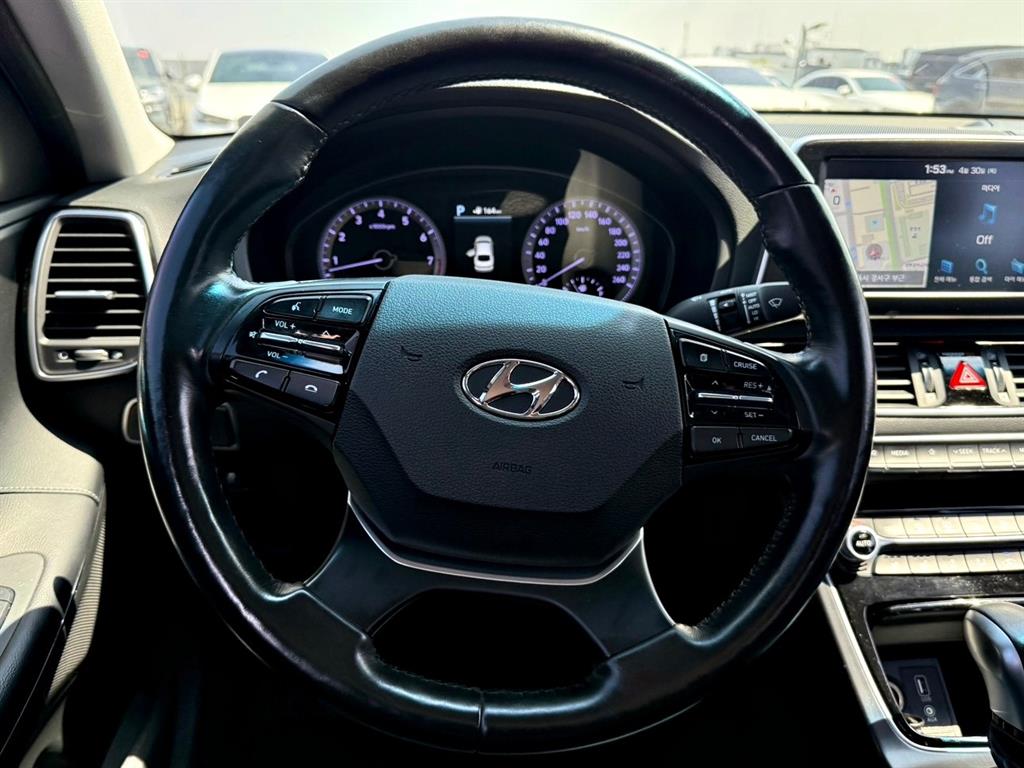 HYUNDAI Grandeur - Vista 8