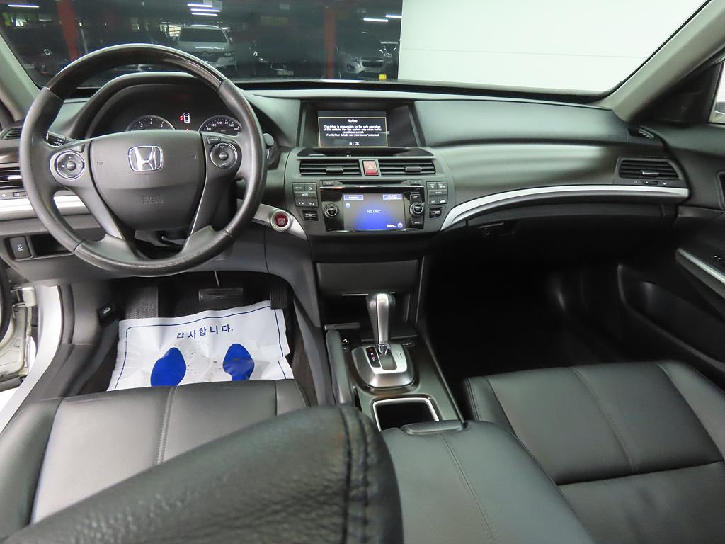 Honda Cross Tour - Vista 7