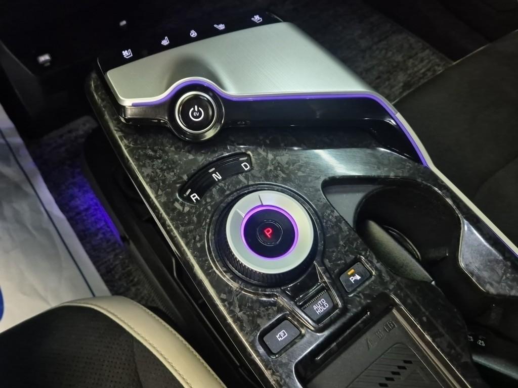 KIA EV6 - Vista 8