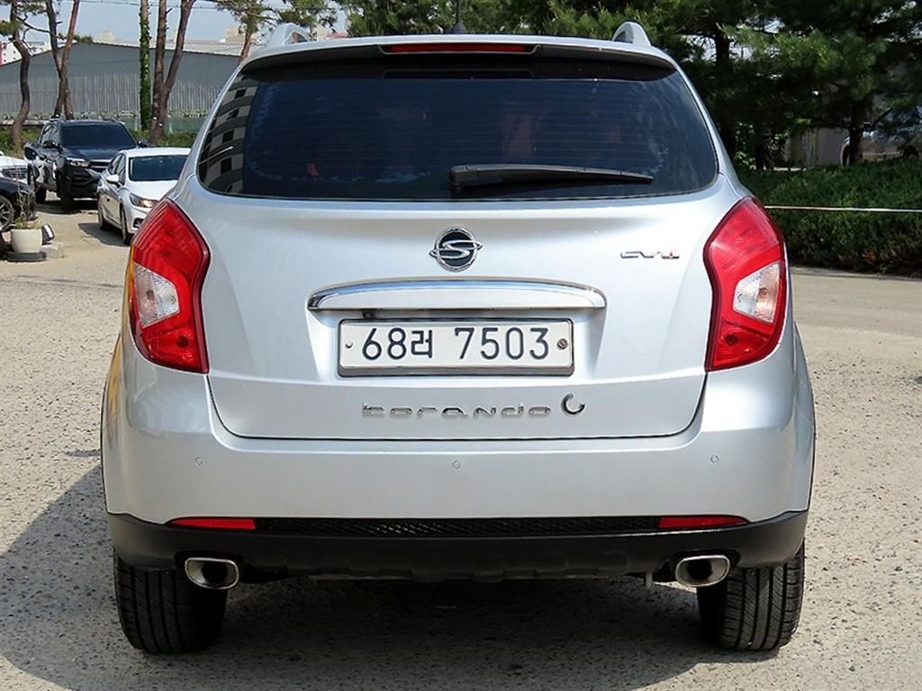Ssangyong Korando - Vista 4