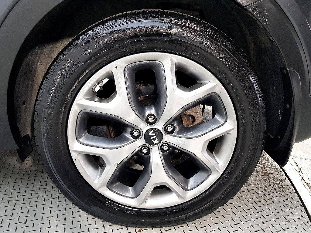 KIA Sorento 2016 Gris - Importación desde Corea - HF Imports Iquique - Foto 20
