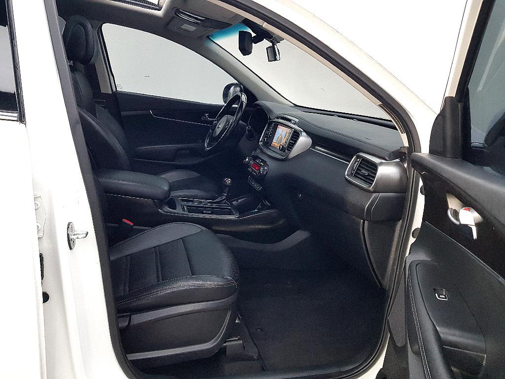 KIA Sorento 2016 Blanco - Importación desde Corea - HF Imports Iquique - Foto 14