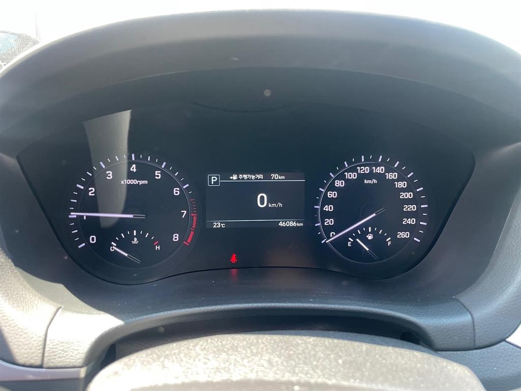 Genesis G80 - Vista 8