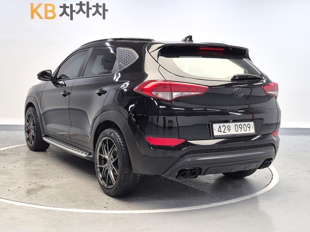 HYUNDAI Tucson - Vista 2