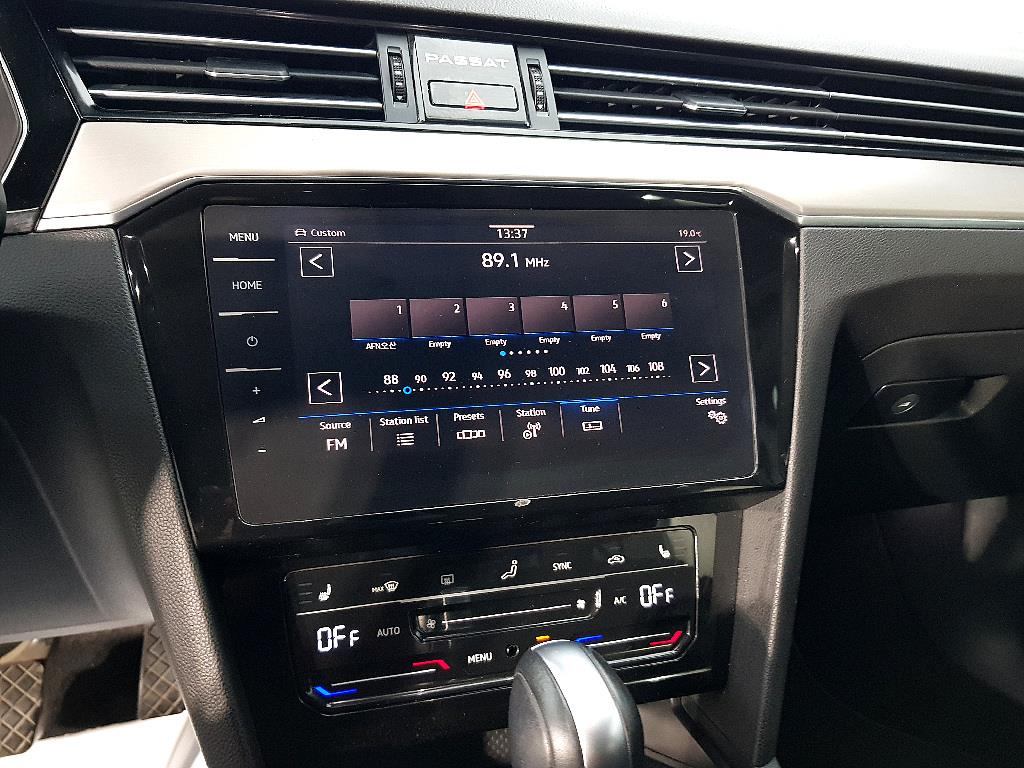 Volkswagen Passat - Vista 12