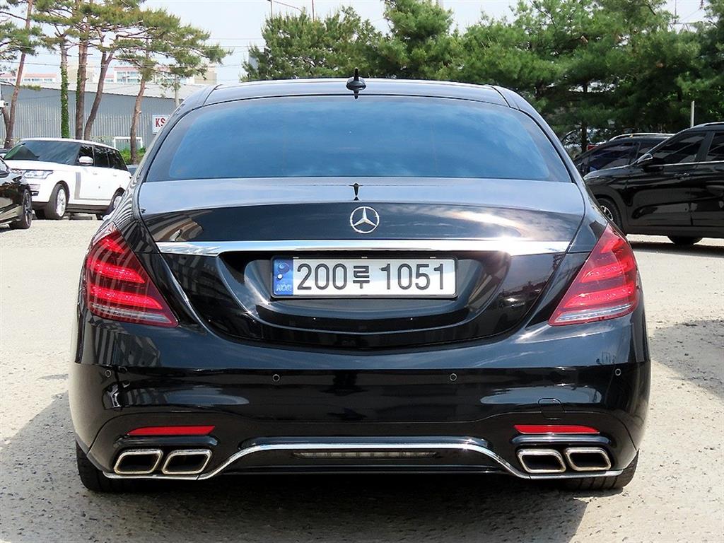 Mercedes Benz S Class - Vista 4