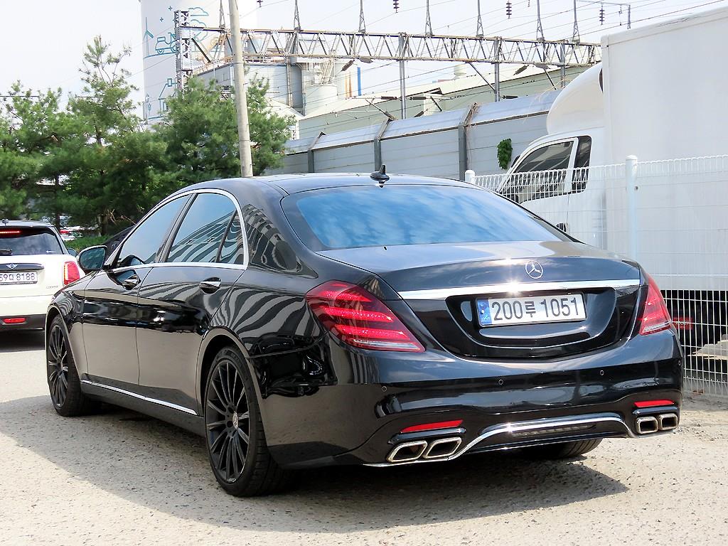 Mercedes Benz S Class - Vista 3