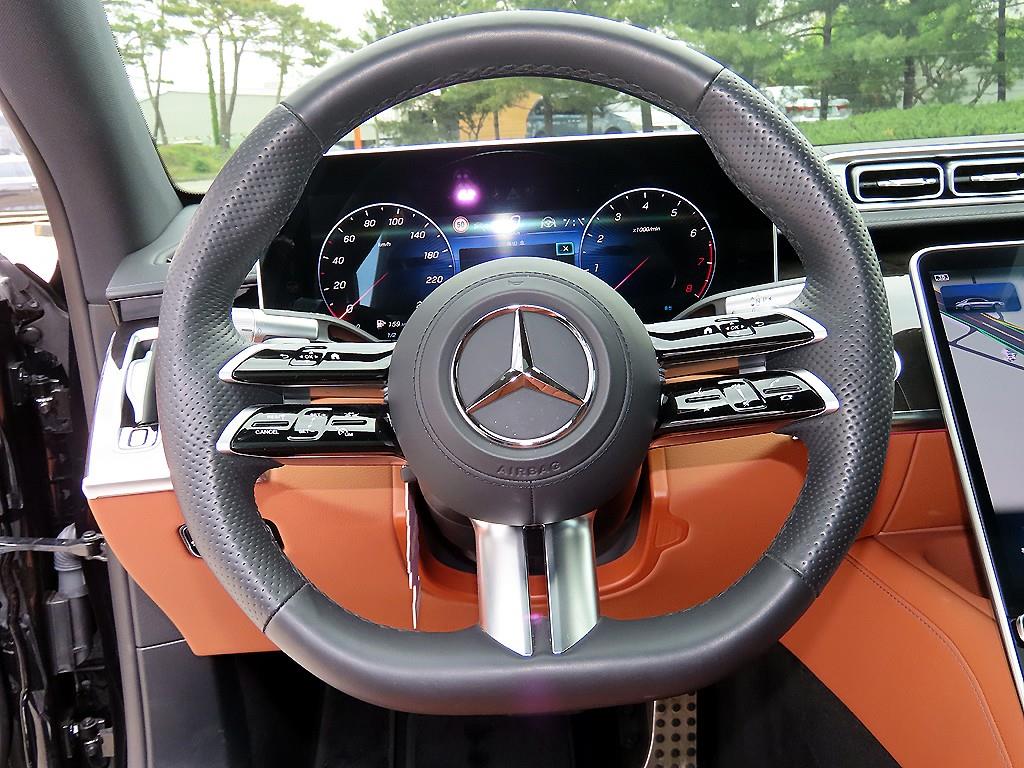 Mercedes Benz S Class - Vista 8