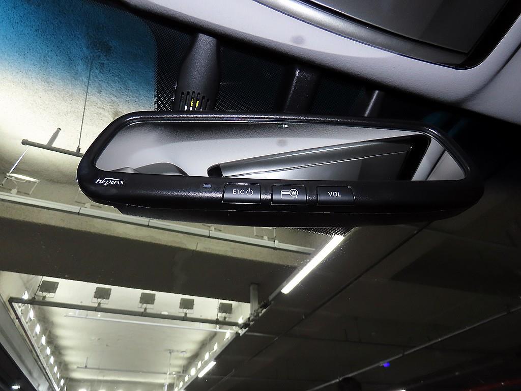 HYUNDAI Grandeur 2012 Blanco - Importación desde Corea - HF Imports Iquique - Foto 16