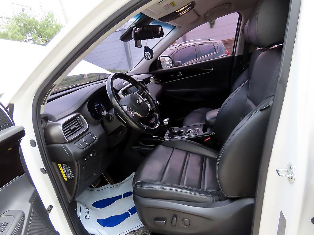 KIA Sorento - Vista 5