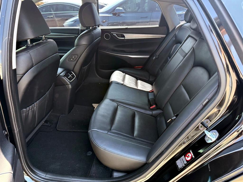 HYUNDAI Grandeur - Vista 7