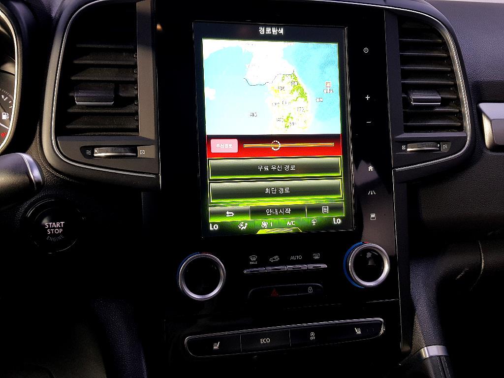 SAMSUNG QM6 - Vista 12