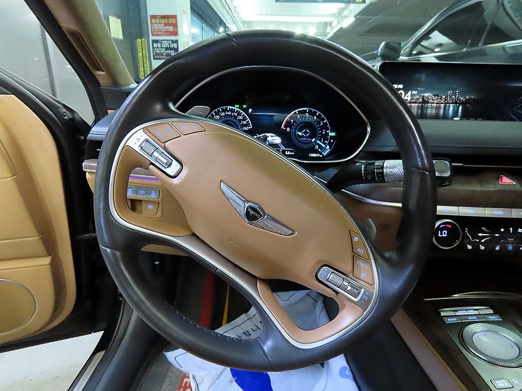 Genesis G80 - Vista 8