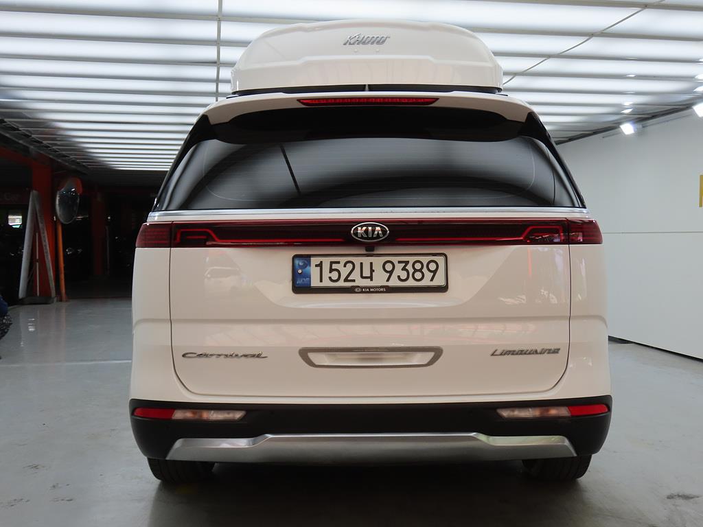 KIA Carnival - Vista 4